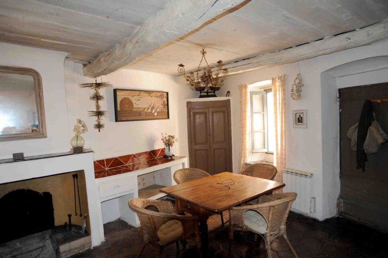 Appartement Dans Le Ciel Tourtour Kültér fotó
